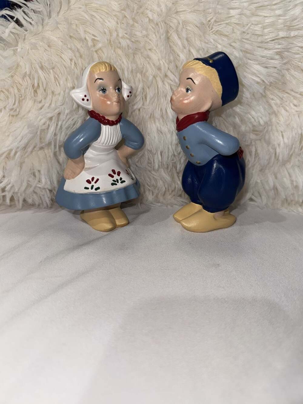 Vintage Ceramic Dutch Boy and Girl Kissing Figurines Set